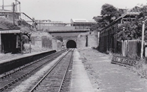 Nameboard Gallery: Blowers Green Halt, Dudley after closure