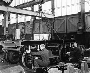 Workers at Swindon Works Gallery: Bogie repairs in No 19 (C / D) Shop, c1965