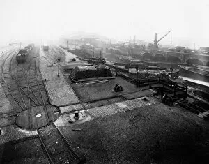 Images Dated 16th March 2018: Brentford Docks, early 1900s