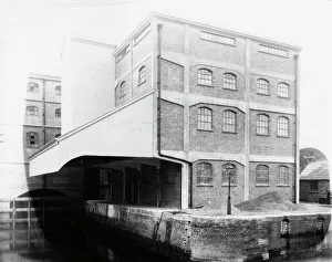 Brentford Docks warehouse, c1920