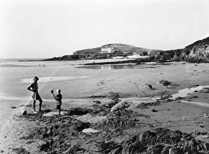 Sand Gallery: Burgh Island, Devon, September 1935