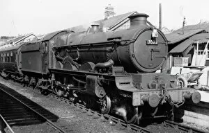Castle Class Locomotives Collection: Castle Class locomotive no. 7022, Hereford Castle, c.1950s