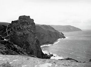 Cliffs Collection: Castle Rock near Lynton, Devon, 1929