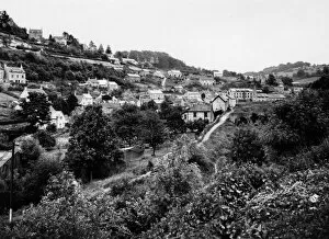 Images Dated 6th April 2020: Chalford, Cotswolds, Gloucestershire, June 1937