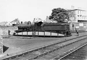 Station Gallery: Cheltenham Spa St James turntable, 1933