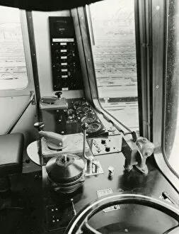 Diesel Railcars Gallery: The drivers cab of Class 122 Diesel Car W55000 in 1958
