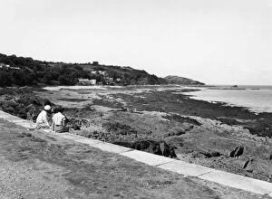 Rocks Gallery: Eliquet Bay, Jersey, c.1930s