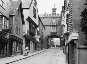 Town Collection: Fore Street, Totnes, Devon, c1910