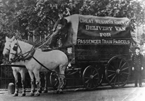 Horse Collection: Great Western Railway Horse Drawn Delivery Van, c1910