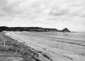 Images Dated 21st December 2020: Grouville Bay, Jersey, c. 1920s