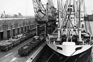 Cardiff Collection: GWR Docks Cardiff - Queen Alexandra Dock, 1960