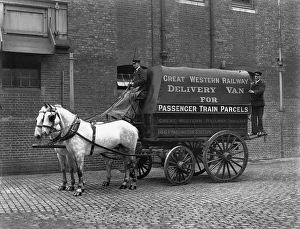 GWR Two Horse Parcel Delivery Van, 1933