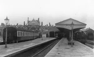 Oxfordshire Collection: Henley-on-Thames Station, Oxfordshire, 1954