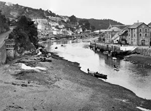 Quay Collection: Looking Upstream at Looe, Cornwall, c.1930