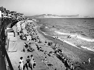 Seaside Collection: Lyme Regis, August 1936