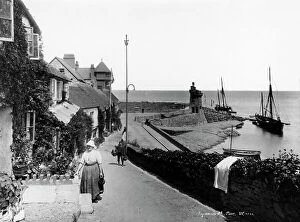 Harbour Collection: Lynmouth Pier, North Devon, 1924