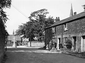 Cottages Collection: Menheniot, Cornwall, May 1949