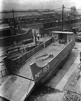 Images Dated 10th March 2014: Motor landing craft built by the GWR at Swindon Works, 1942