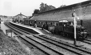 Auto Train Gallery: Newnham on Severn Station, Gloucestershire, c.1905