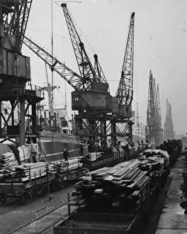 Images Dated 12th August 2011: Newport Docks, 1947