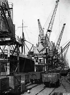 Crane Collection: Newport Docks