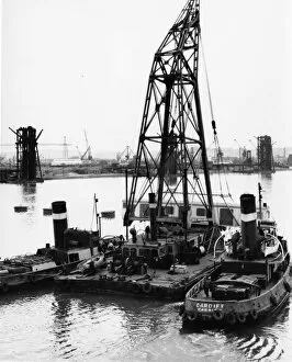 Newport Docks Gallery: Newport Docks, c1940s