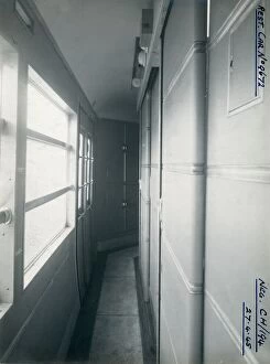 Images Dated 18th May 2022: No. 9672 Composite Restaurant Carriage Corridor, 1945