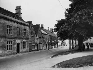 Images Dated 4th March 2020: Northleach, June 1930