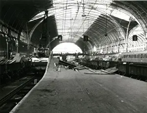 London Station Prints: Paddington Station, Platforms 4 & 5 Reconstruction, 1967