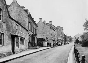 Images Dated 4th March 2020: Painswick, May 1936