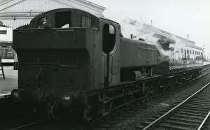 Images Dated 17th February 2022: Pannier Tank 8491, at Honeybourne Junction