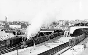 Cornwall Collection: Penzance Station, Cornwall, 1951