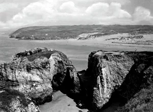 August Collection: Perranporth Rocks and Beach, Cornwall, 1928