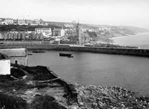 1923 Collection: Porthleven Harbour and Town, Cornwall, 1923