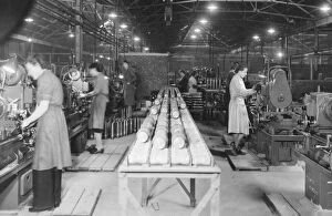Women Gallery: Production line for wartime shells in No.24 Shop, Swindon Works, 1942