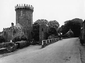 Tower Gallery: Radway Tower, near Edgehill, June 1930