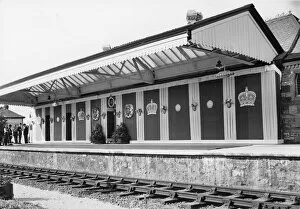 Pembrokeshire Collection: Royal Tour of Wales - Pembroke Town Station, 1955