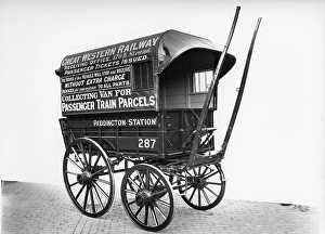 single horse drawn parcels van 1909