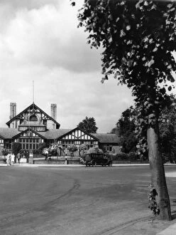 Worcestershire Gallery: St Andrews Brine Baths, Droitwich, July 1939