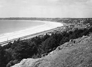 Images Dated 21st December 2020: St Aubins Bay, Jersey, c. 1920s