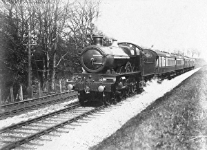 Star Class Locomotives Gallery: Star Class, No. 4012, Knight of the Thistle