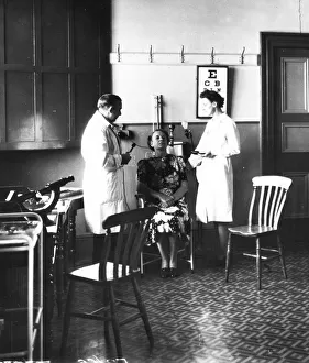 Swindon Medical Fund Society Collection: Swindon Medical Fund Society Opthalmologist