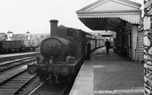 Brixham Station Collection: Tank engine, No. 1452, waiting at Brixham Station