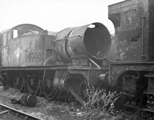 Barry Scrapyard Collection: Tank locomotive No. 5521 at Barry Scrapyard, 1975
