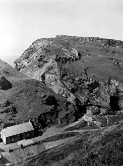 English Heritage Collection: Tintagel Castle, August 1927
