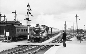 Somerset Prints: The Torbay Express at Taunton Station, Somerset, c. 1939