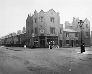 Railway Village Gallery: W J Knee, Newsagent - Emlyn Square 1929