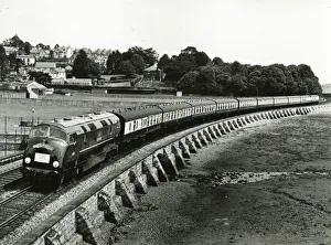 Cornwall Gallery: Warship Class locomotive No. D800