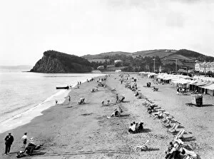 Holidaymakers Collection: West Beach, Teignmouth, Devon, August 1930